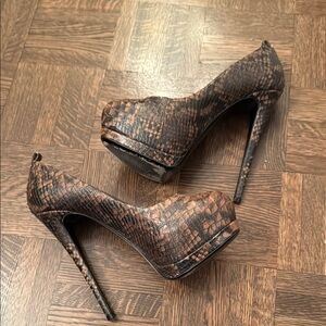 Giuseppe Zanotti Brown & tan snake print Platform Heels size 36